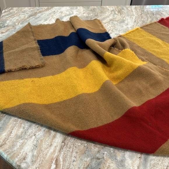 Sota' Neutral Autumn Blanket Scarf - Picture 3 of 8